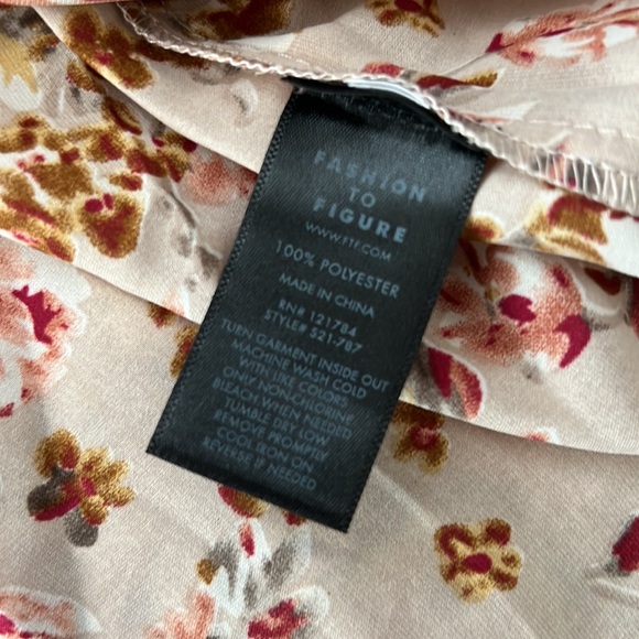 SOLD F2F Leigh Boho Style Floral Dress - Picture 7 of 7